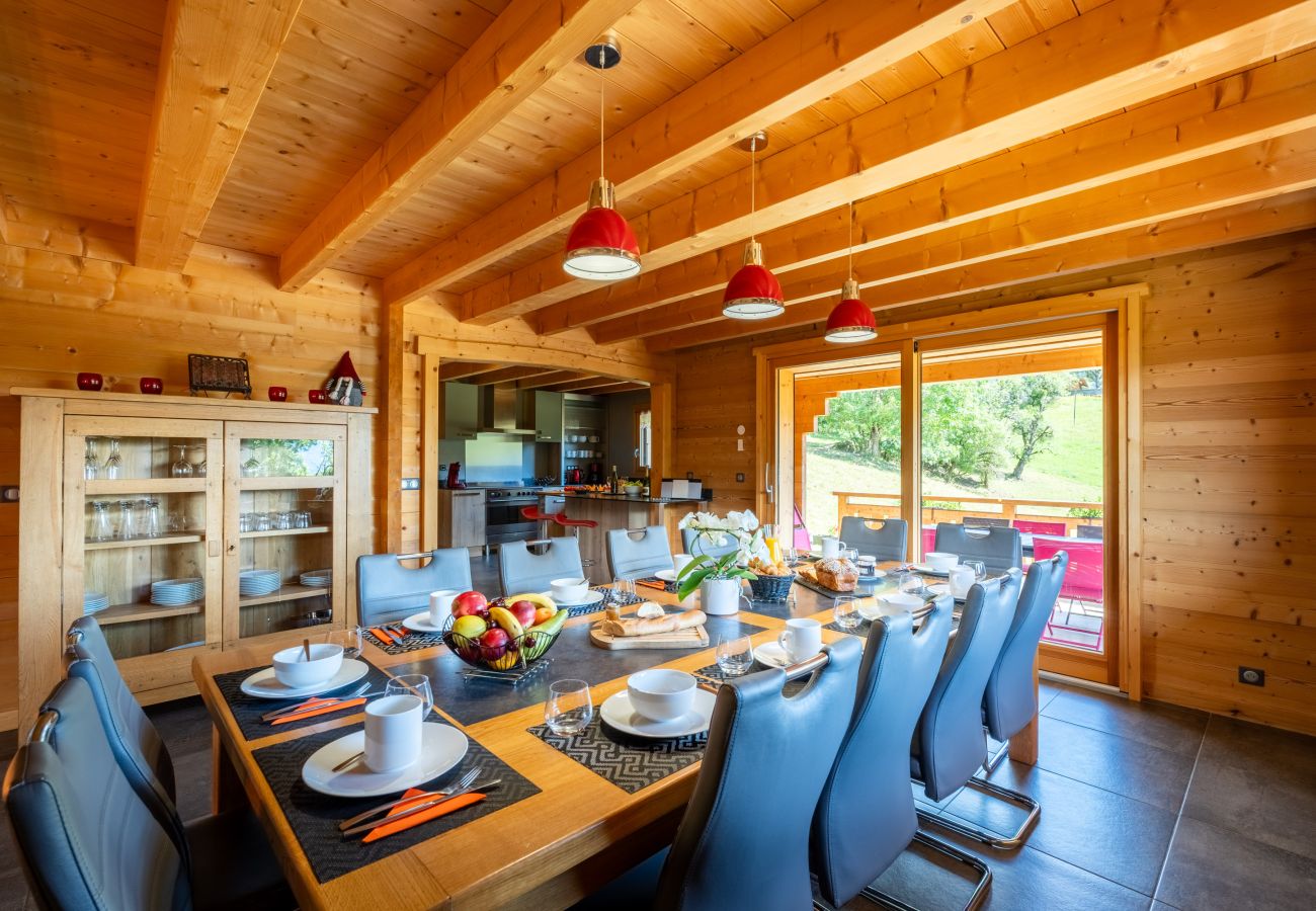 Chalet in Saint-Jean-de-Sixt - Coeur de Montagnes