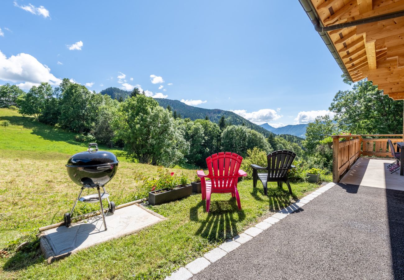 Chalet in Saint-Jean-de-Sixt - Coeur de Montagnes